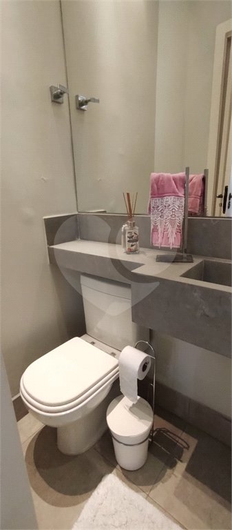 Casa Térrea à venda com 3 quartos, sendo 2 suítes, em Horto, São Paulo, SP