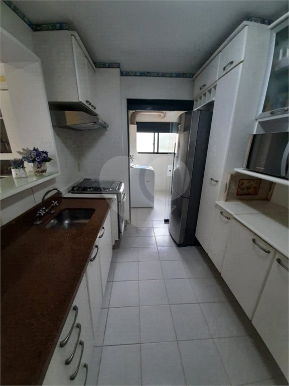 Apartamento à venda com 3 quartos, sendo 1 suíte, em Santo Amaro, São Paulo, SP