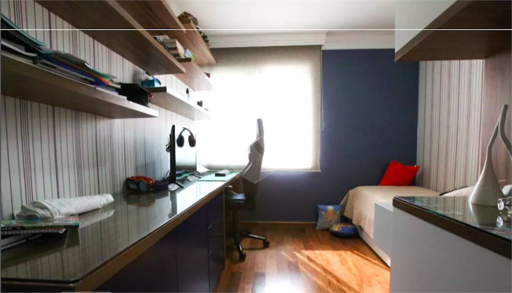 Apartamento à venda com 3 quartos, sendo 1 suíte, em Itaim Bibi, São Paulo, SP