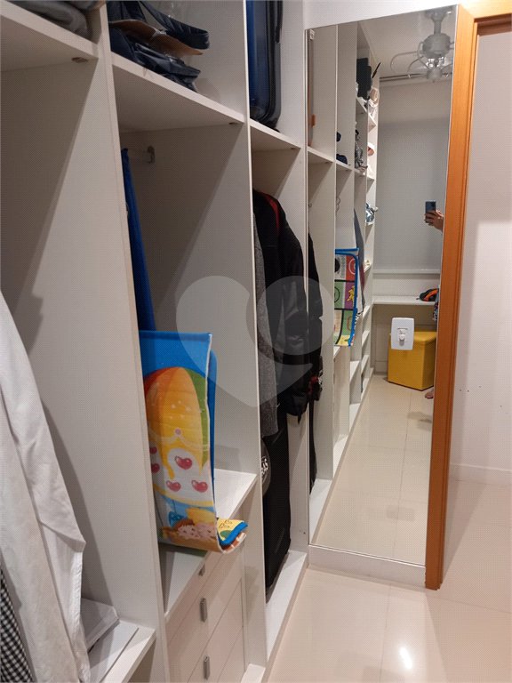 Apartamento à venda com 3 quartos, sendo 1 suíte, em Rio Comprido, Rio de Janeiro, RJ