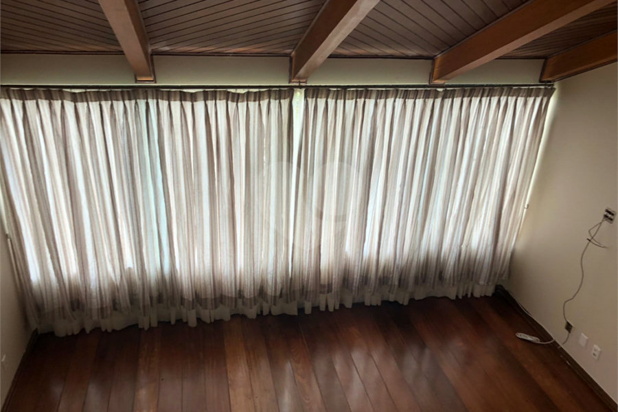 Casa à venda com 5 suítes no condomínio Alpes da Cantareira, Mairiporã - SP