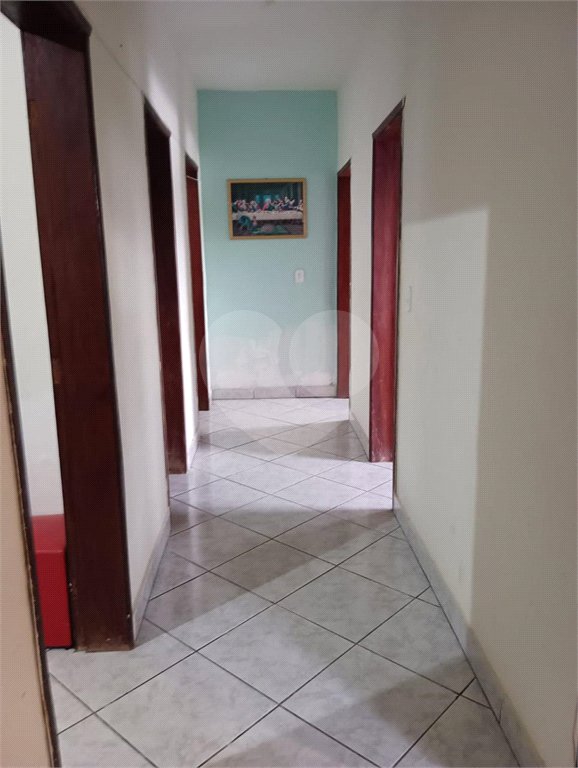 Casa à venda com 4 quartos, sendo 1 suíte,  no Centro, Salesópolis, SP