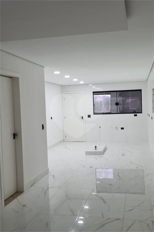 Sobrado à venda com 3 suítes em Vila São Geraldo, São Paulo, SP