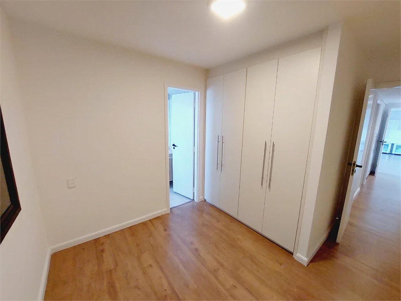 Apartamento à venda com 4 quartos, sendo 2 suítes,  em Alto da Lapa, São Paulo, SP