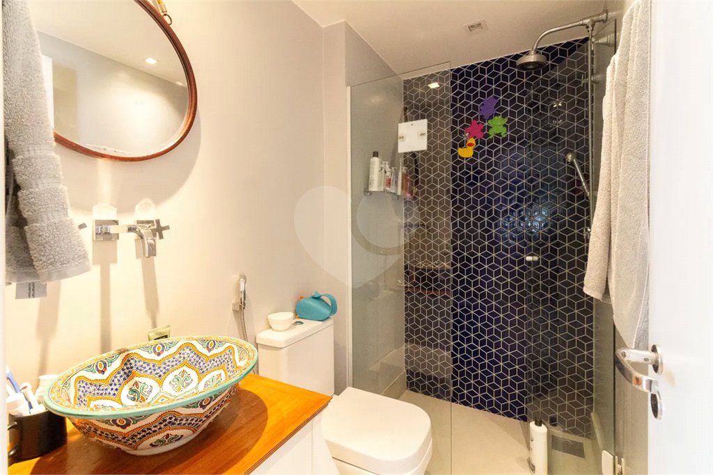 Apartamento à venda com 2 quartos, sendo 1 suíte,  em Vila Sônia, São Paulo, SP