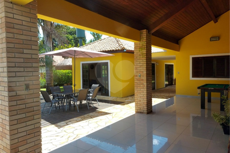 Casa à venda com 5 suítes em Canguera, São Roque, SP