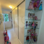 Casa à venda com 3 quartos, sendo 1 suíte, no condomínio Residencial Villagio Vitória, Guarulhos - SP
