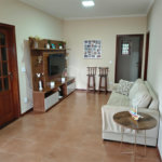 Casa à venda com 4 quartos, sendo 2 suítes,  em Country Residencial Felix, Bom Jesus dos Perdões, SP