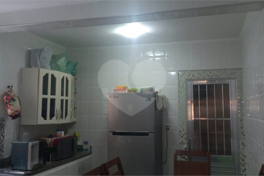 Sobrado à venda com 3 quartos, sendo 1 suíte,  em Tremembé, São Paulo, SP