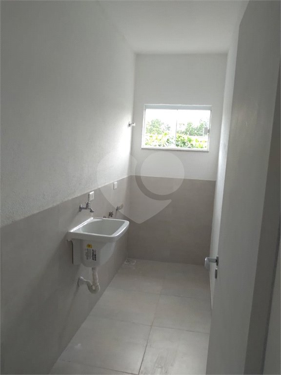 Casa à venda com 4 suítes no condomínio Saint Thomás Rua Uruana,9, Carapicuíba - SP