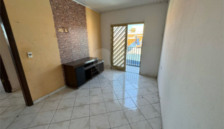 Sobrado à venda com 3 quartos em Vila Maciel, Itapetininga, SP