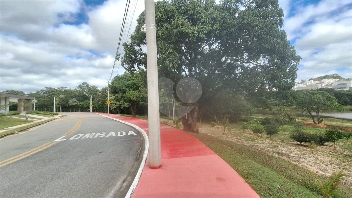 Terreno à venda no condomínio Helena Maria, Sorocaba - SP