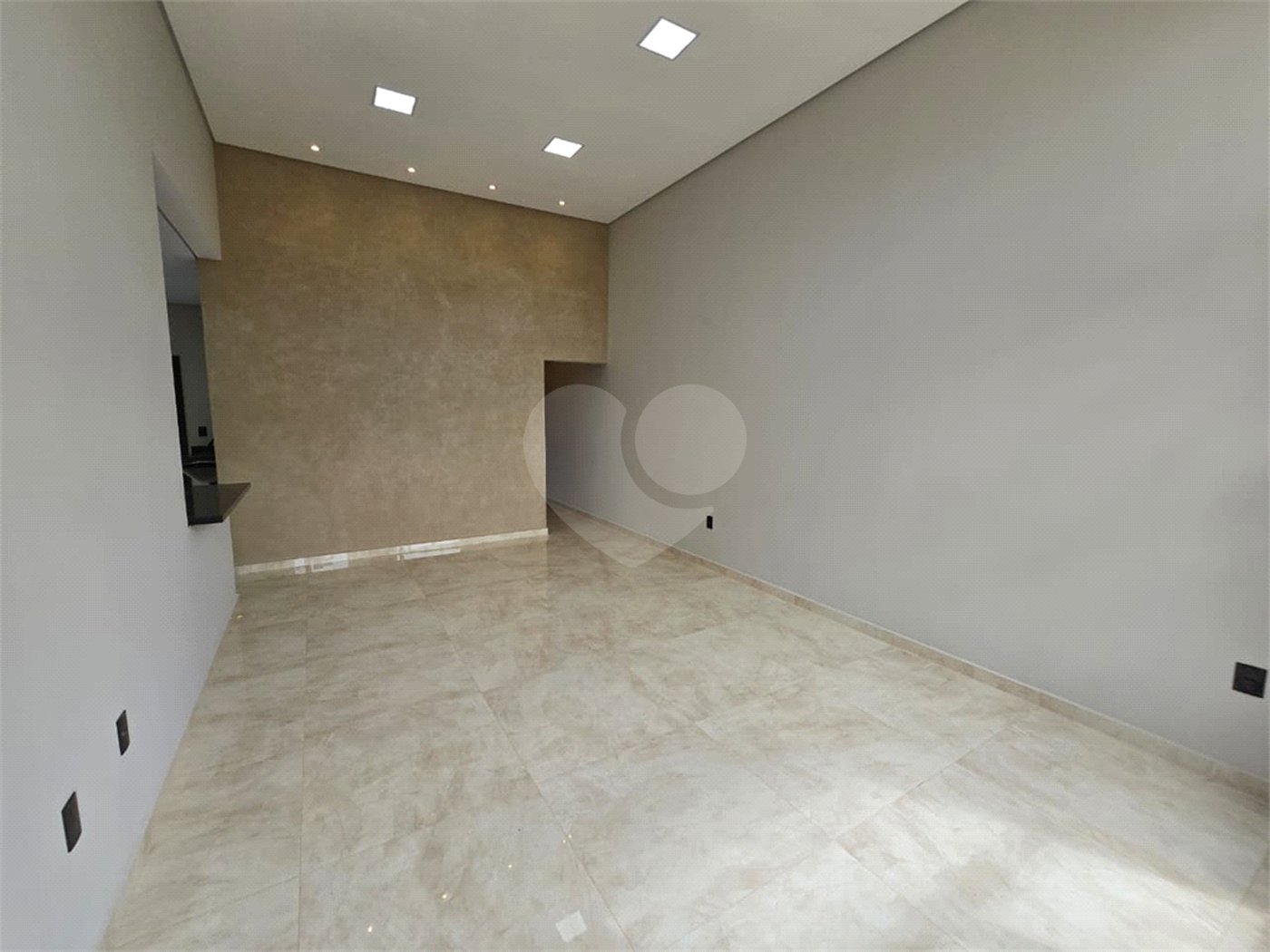 Casa à venda com 2 quartos, sendo 1 suíte,  em Residencial Lago dos Ipês, Itapetininga, SP