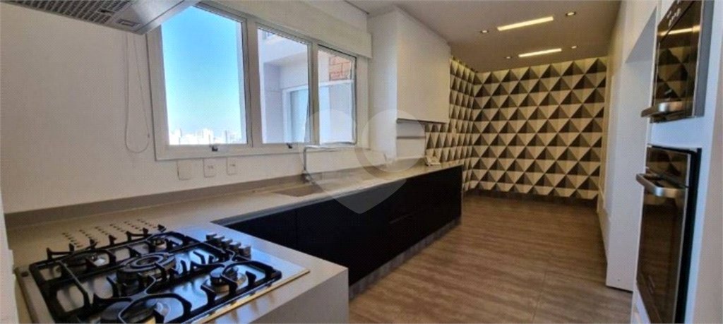 Apartamento à venda com 3 suítes em Vila Mariana, São Paulo, SP