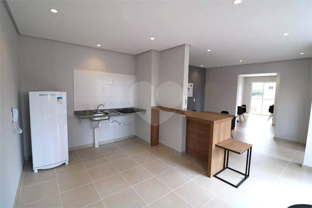 Apartamento à venda com 2 quartos em Sítio da Figueira, São Paulo, SP