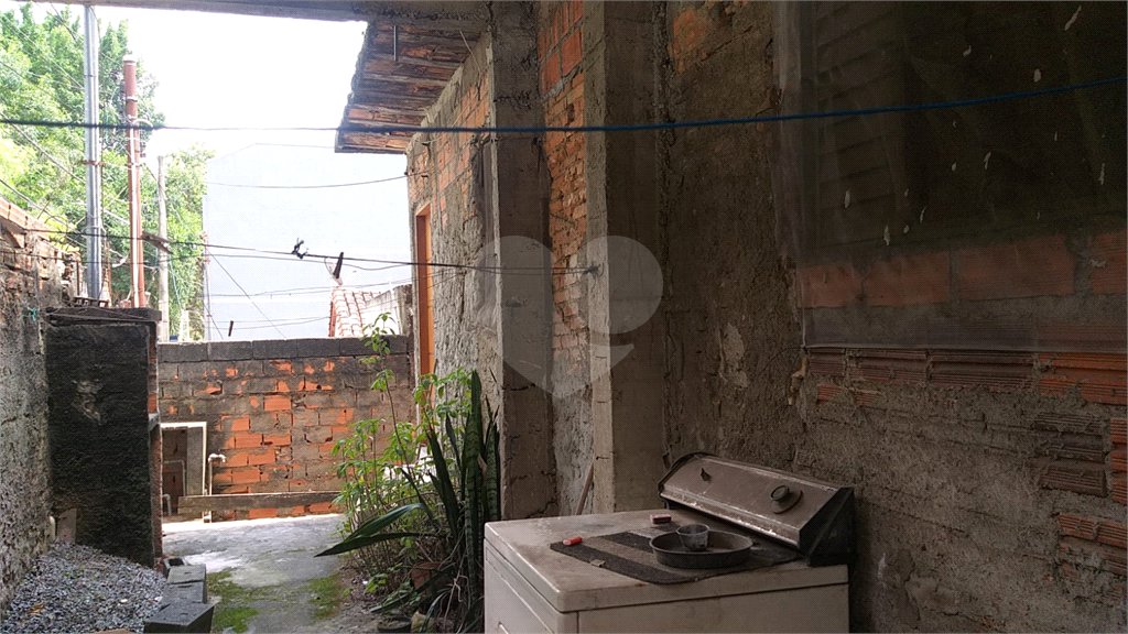 Terreno à venda com 4 quartos, sendo 1 suíte, em Parada Inglesa, São Paulo, SP