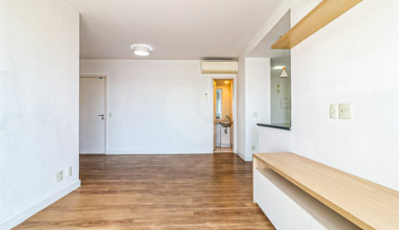 Apartamento à venda com 3 quartos, sendo 1 suíte, em Aclimação, São Paulo, SP