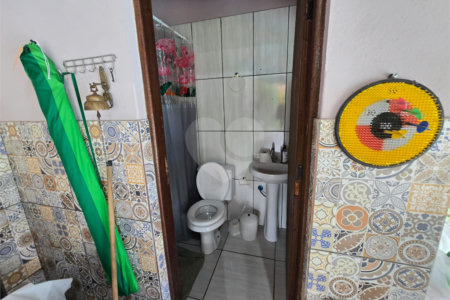 Chácara à venda com 3 quartos, sendo 1 suíte, em Cercadinho, Alambari, SP