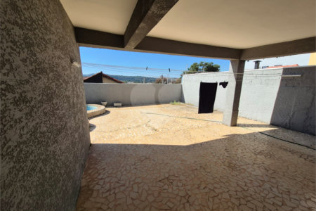 Casa à venda com 3 quartos, sendo 1 suíte, em Vila Salles, Atibaia, SP