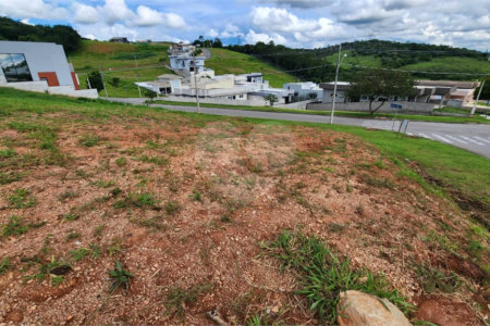 Terreno à venda no condomínio Santa Isabel I, Louveira - SP