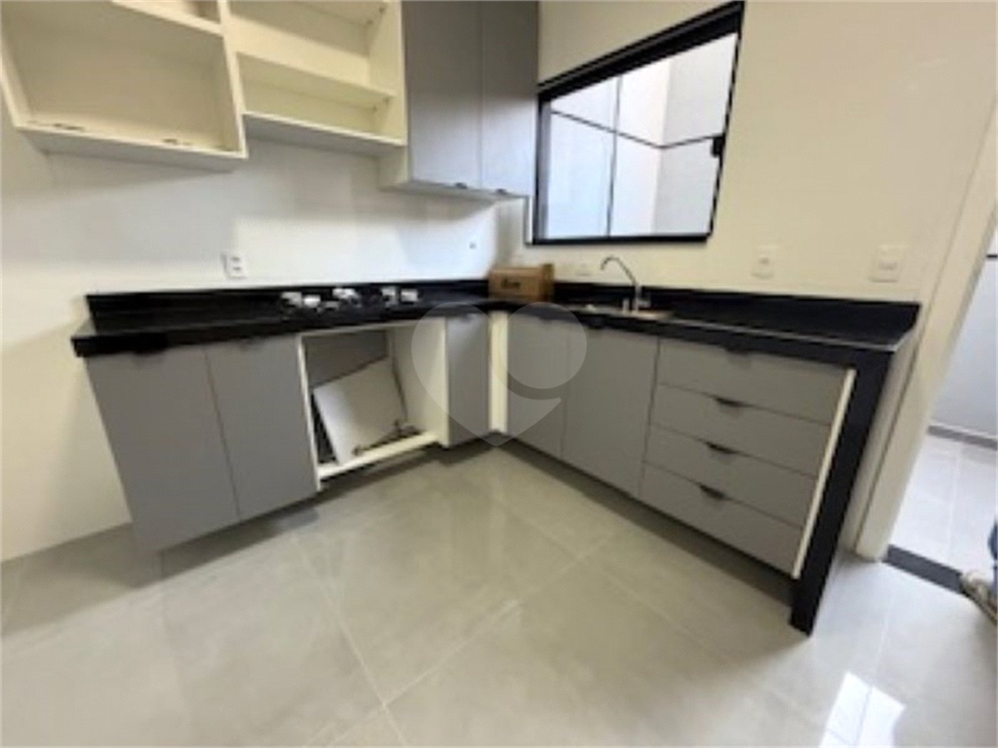 Sobrado à venda com 3 quartos, sendo 1 suíte,  em Santana, São Paulo, SP