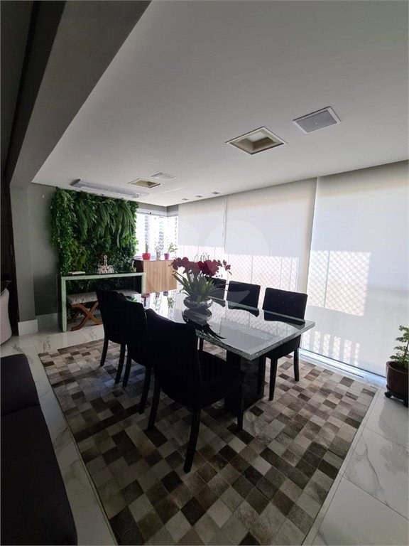 Apartamento à venda com 3 suítes em Jardim Flor da Montanha, Guarulhos, SP