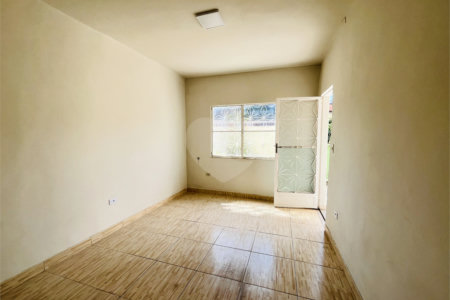 Casa à venda com 3 quartos em Campo Grande, Rio de Janeiro, RJ