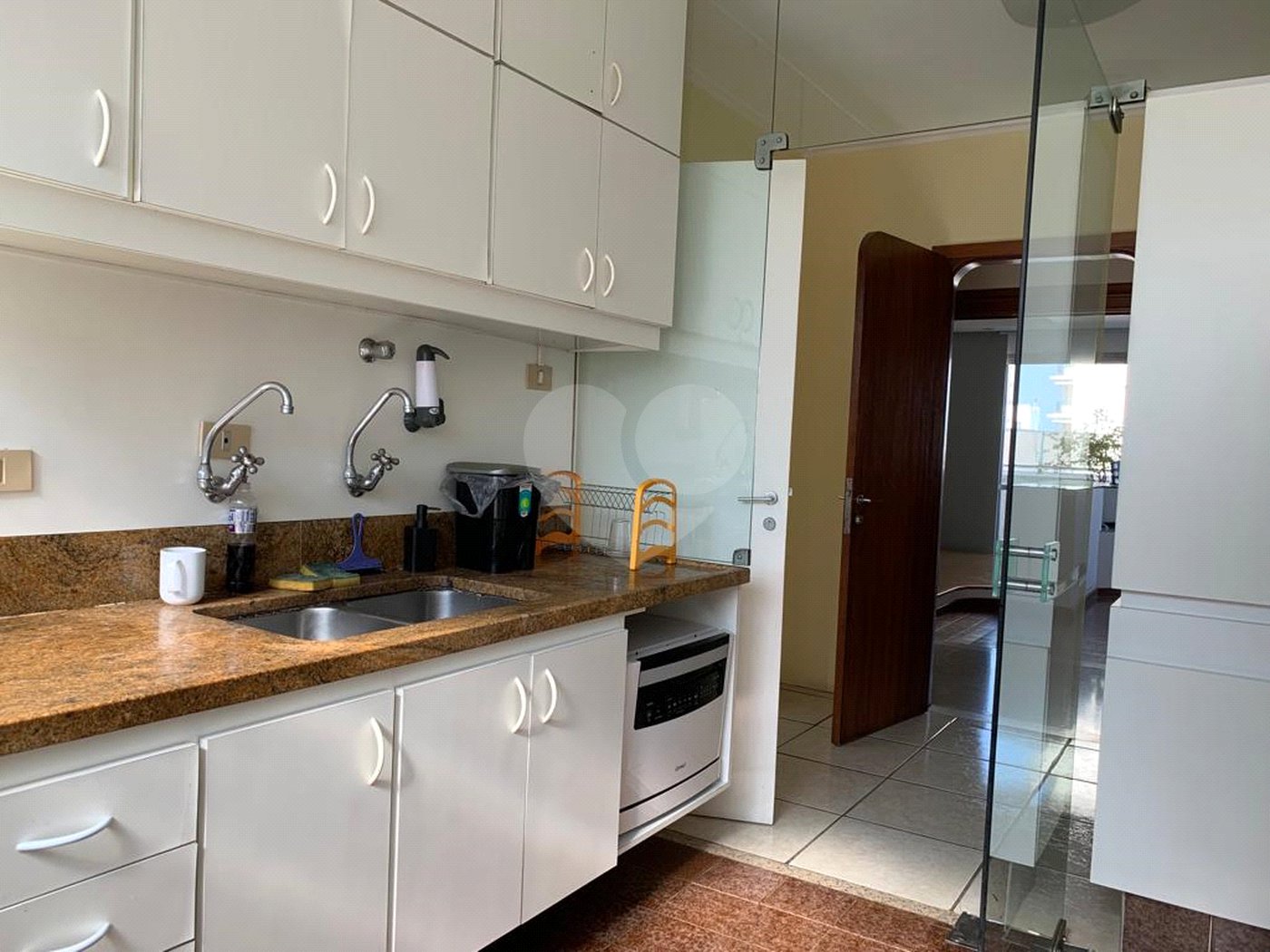 Apartamento à venda com 3 quartos, sendo 1 suíte, em Jardim Paulista, São Paulo, SP