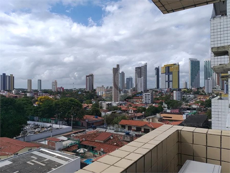 Apartamento à venda com 2 quartos em Ponta Negra, Natal, RN
