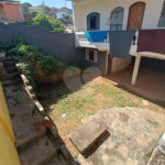 Casa à venda com 3 quartos em Jardim Maria Trindade, São Roque, SP