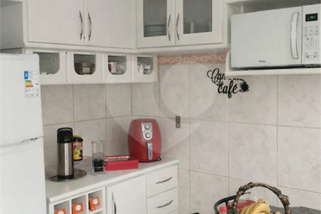Casa à venda com 3 suítes em Jardim Leonor, São Paulo, SP