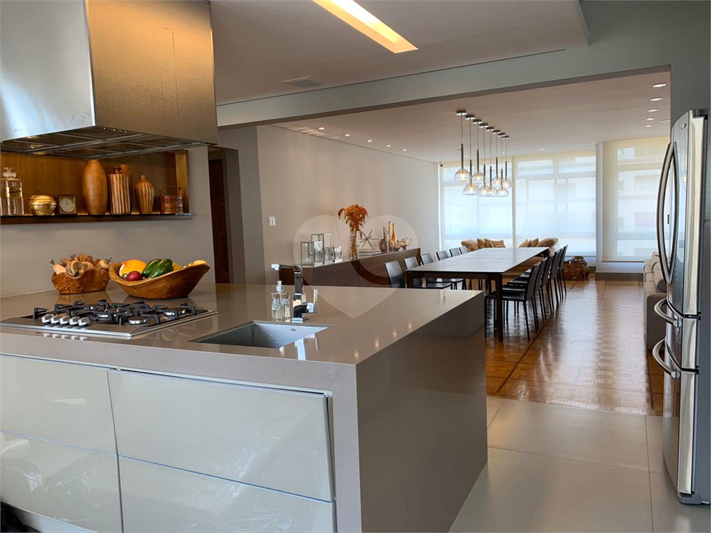 Apartamento à venda com 3 quartos, sendo 2 suítes, em Higienópolis, São Paulo, SP