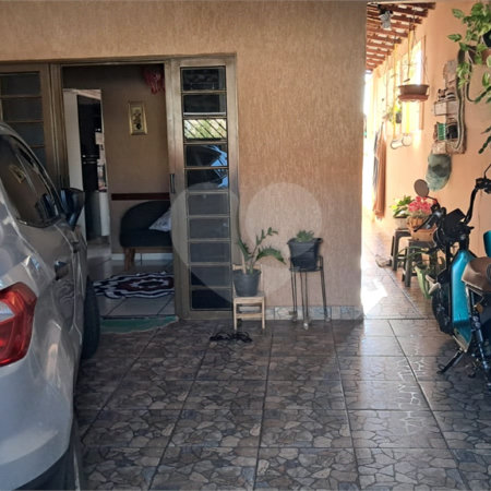 Casa à venda com 2 quartos em Conjunto Habitacional Fortunato Fioravante Angelieri, Porto Feliz, SP