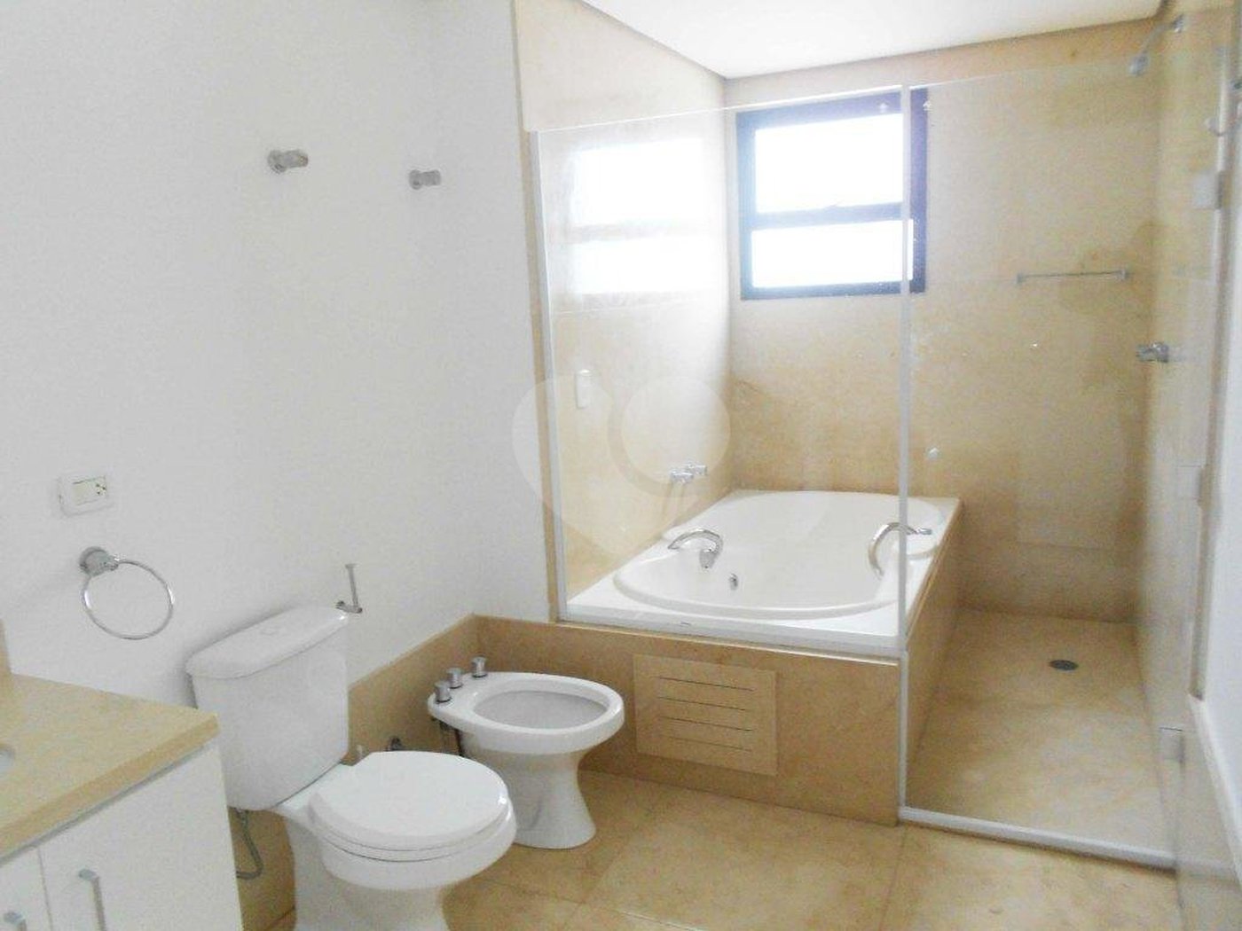 Apartamento para alugar com 4 suítes em Jardim Marajoara, São Paulo, SP
