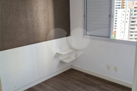 Apartamento à venda com 2 quartos, sendo 1 suíte,  em Vila Andrade, São Paulo, SP