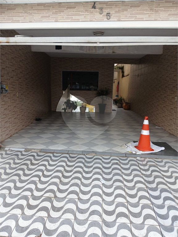 Casa à venda com 2 quartos, sendo 1 suíte, em Vila Amorim, Suzano, SP