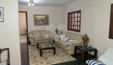 Casa à venda com 3 quartos, sendo 1 suíte,  em Vila Pompéia, São Paulo, SP