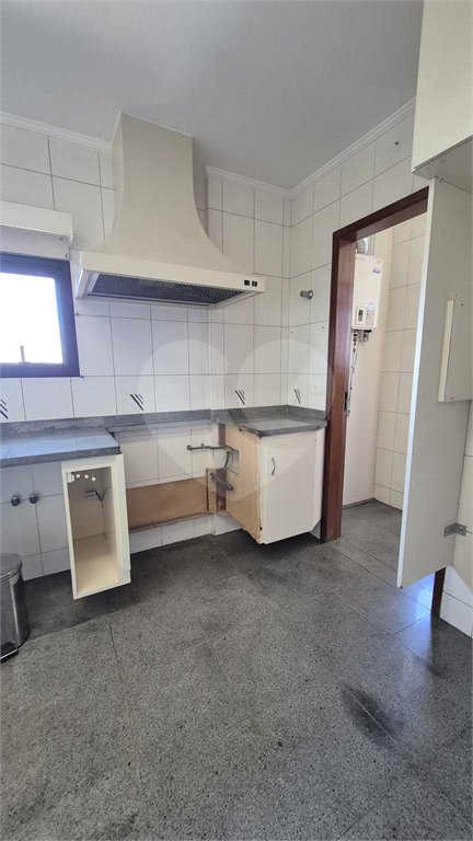 Apartamento à venda ou para alugar com 3 quartos, sendo 2 suítes, em Vila Romana, São Paulo, SP