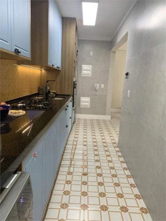 Apartamento à venda com 3 quartos, sendo 1 suíte, em Cidade São Francisco, São Paulo, SP