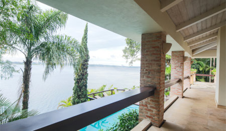 Casa à venda com 4 suítes em Guarapiranga, São Paulo, SP