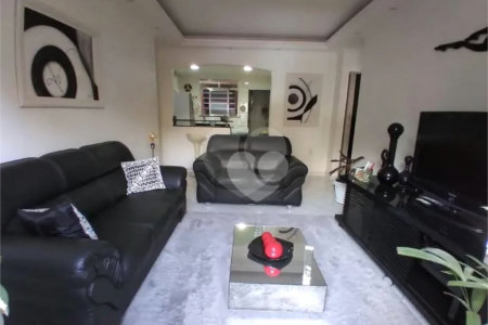 Apartamento à venda com 2 quartos em Grajaú, Rio de Janeiro, RJ