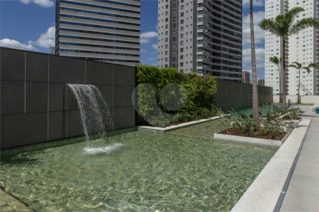 Apartamento à venda com 4 quartos, sendo 2 suítes,  em Água Branca, São Paulo, SP