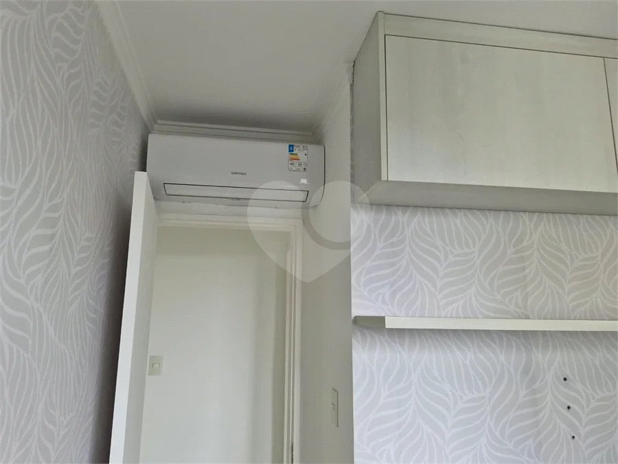 Oportunidade na Vila Leopoldina! Imóvel de 69m2, com 3 dorm., sendo 1 suíte, 2 banheiros, sala, cozinha e 2 vagas. Com ar condicionado em 2 dorm.