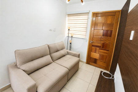 Apartamento mobiliado na Av. Melchert, próximo ao Metrô Vila Matilde