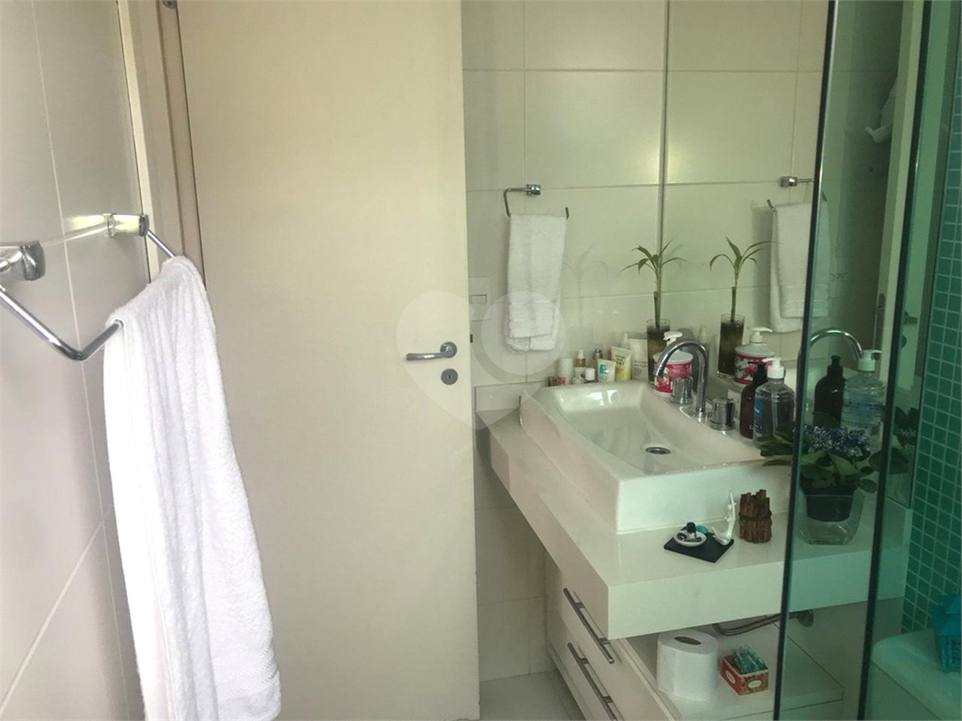 Conforto e Lazer Completo no Tatuapé: Apartamento de 78 m² com Suíte e Duas Vagas!