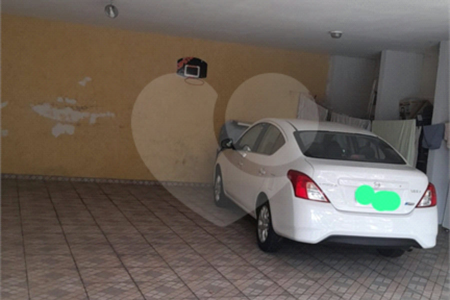 Sobrado à venda com 3 quartos, sendo 1 suíte, em Parada Inglesa, São Paulo, SP