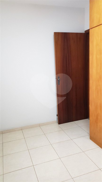 Sobrado à venda com 3 quartos, sendo 1 suíte, em Parque Vitória, São Paulo, SP