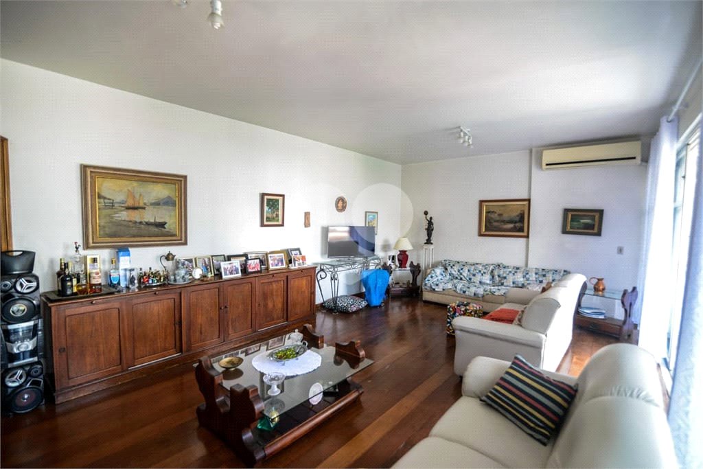 Apartamento à venda com 4 quartos, sendo 1 suíte, em Tijuca, Rio de Janeiro, RJ