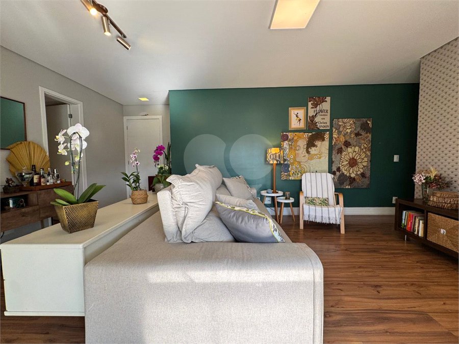 Apartamento à venda com 3 quartos, sendo 1 suíte, em Jardim Caravelas, São Paulo, SP