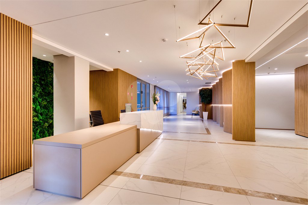 Apartamento à venda com 4 quartos, sendo 3 suítes,  em Brooklin, São Paulo, SP